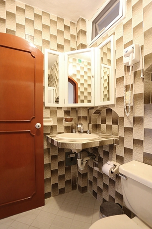 Imagen de la habitación del Hotel and Restaurant Bucaneros, Isla Mujeres. Foto 11