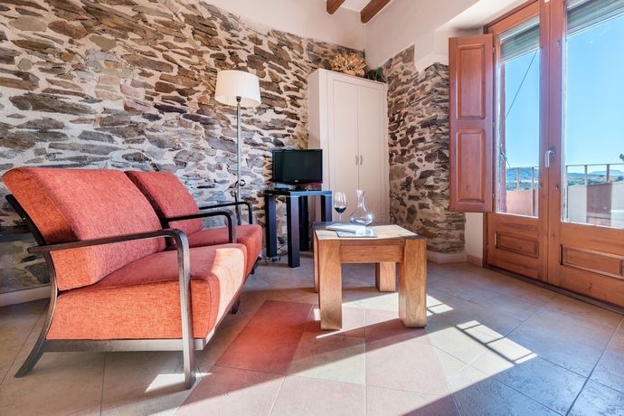 Imagen de la habitación del Hotel and Restaurant Cal Llop. Foto 11