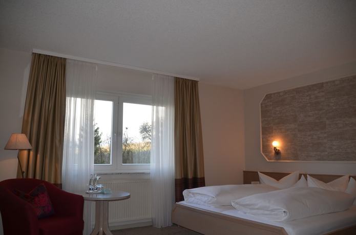 Imagen de la habitación del Hotel and Restaurant Castell. Foto 5