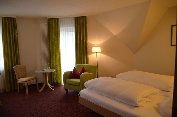 Imagen de la habitación del Hotel and Restaurant Castell. Foto 8