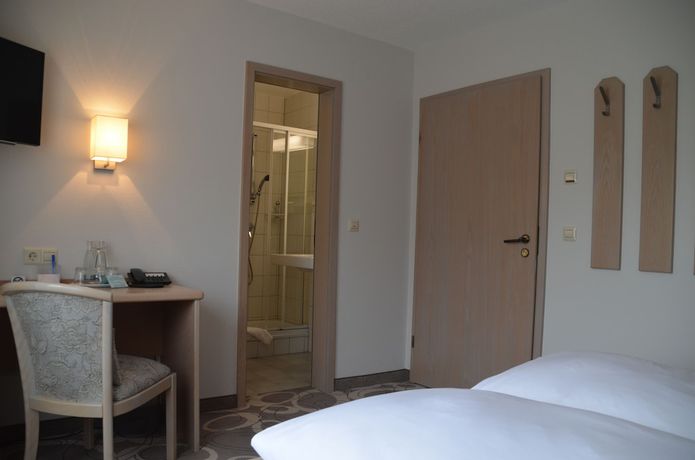 Imagen de la habitación del Hotel and Restaurant Castell. Foto 15