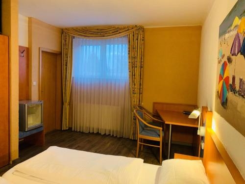 Imagen de la habitación del Hotel and Restaurant Europa. Foto 10