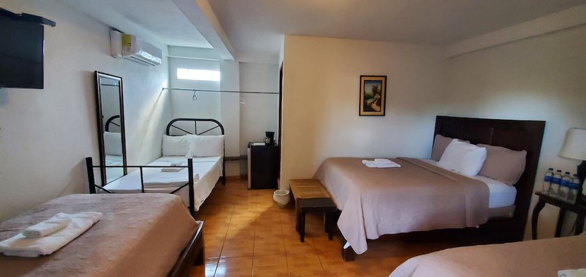 Imagen de la habitación del Hotel and Restaurant Fleur de Lis. Foto 8