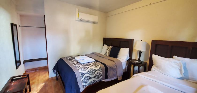 Imagen de la habitación del Hotel and Restaurant Fleur de Lis. Foto 13