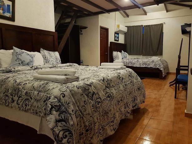 Imagen de la habitación del Hotel and Restaurant Fleur de Lis. Foto 17