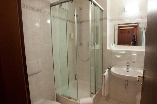 Imagen de la habitación del Hotel and Restaurant Klosterhof. Foto 12