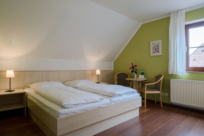 Imagen de la habitación del Hotel and Restaurant Lindengarten. Foto 12