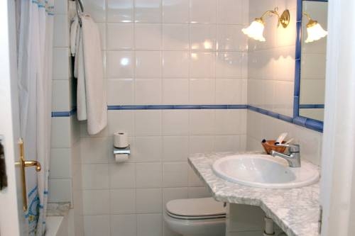 Imagen general del Hotel and Restaurant Vostra Llar. Foto 7