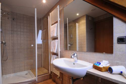 Imagen de la habitación del Hotel and Restaurante Peña. Foto 7