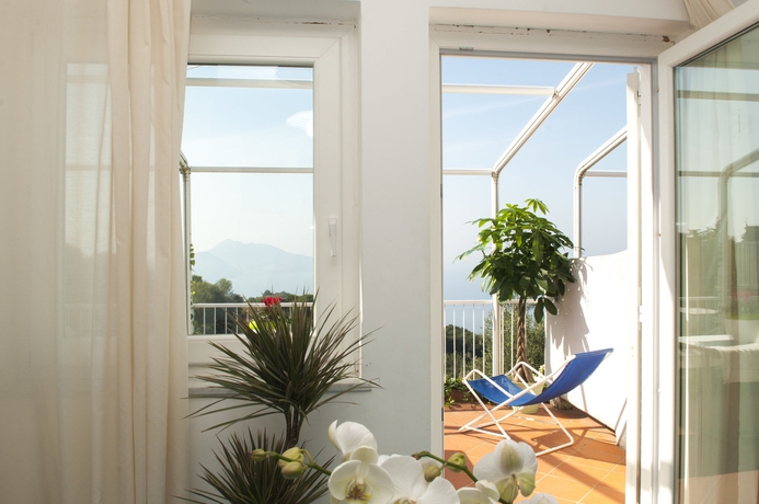 Imagen de los exteriores del Hotel and Serviced Residence Gocce Di Capri Sorrento Coast. Foto 11