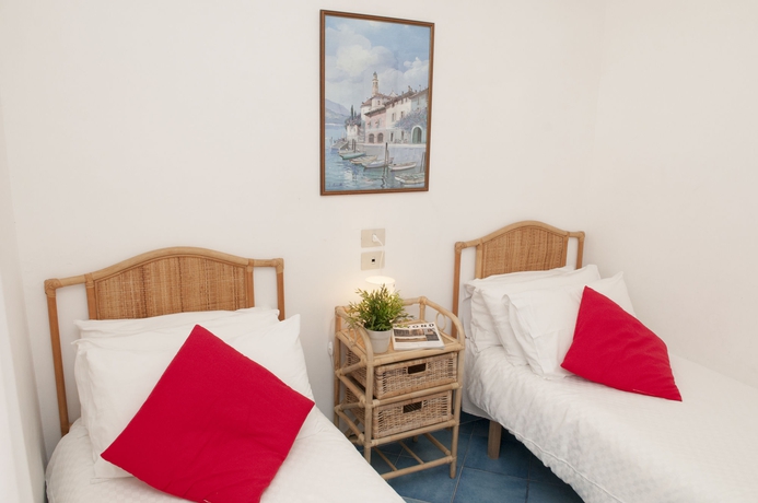 Imagen de la habitación del Hotel and Serviced Residence Gocce Di Capri Sorrento Coast. Foto 9