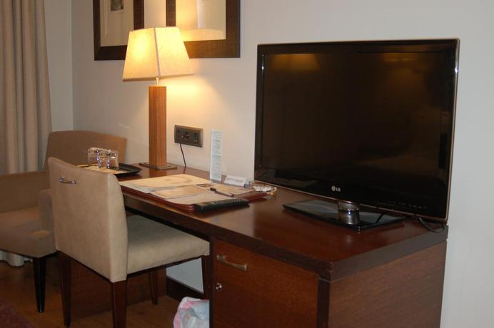 Imagen de la habitación del Hotel and Spa Balfagón. Foto 5