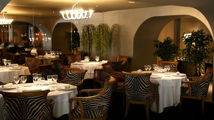 Imagen del bar/restaurante del Hotel and Spa Bringué. Foto 4