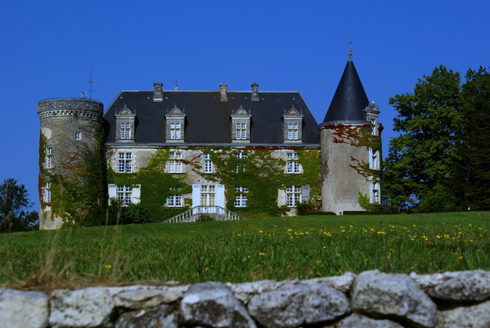 Imagen de los exteriores del Hotel and Spa Ch&acirc;teau De La C&ocirc;te - Brant&ocirc;me. Foto 8