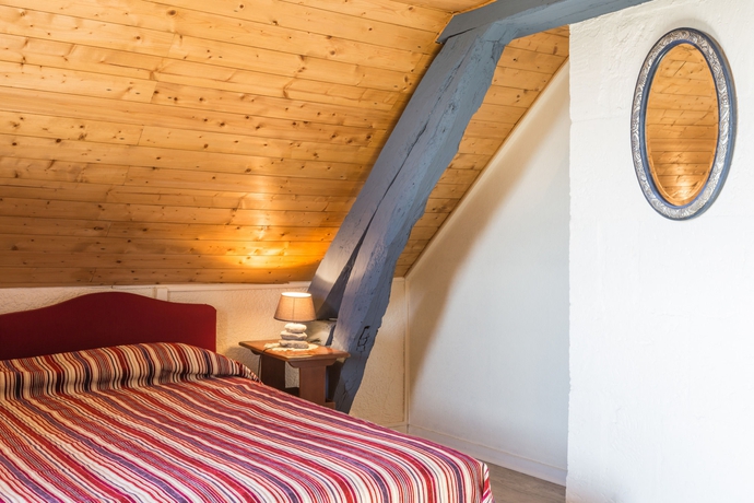 Imagen de la habitación del Hotel and Spa Ch&acirc;teau De La C&ocirc;te - Brant&ocirc;me. Foto 3