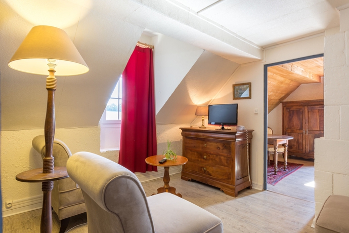 Imagen de la habitación del Hotel and Spa Ch&acirc;teau De La C&ocirc;te - Brant&ocirc;me. Foto 5