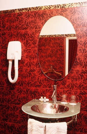 Imagen de la habitación del Hotel and Spa De Latour Maubourg. Foto 14