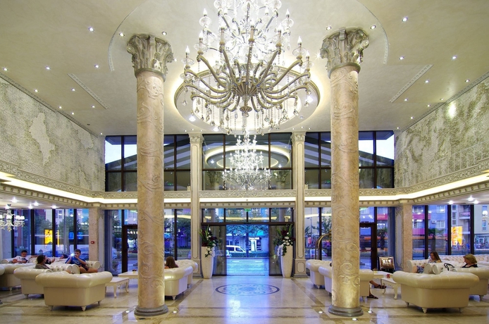 Imagen del bar/restaurante del Hotel and Spa Diamant Residence - All Inclusive. Foto 2