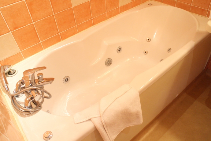 Imagen de la habitación del Hotel and Spa Du Domaine Des Thômeaux, The Originals Relais (relais Du Silence). Foto 7