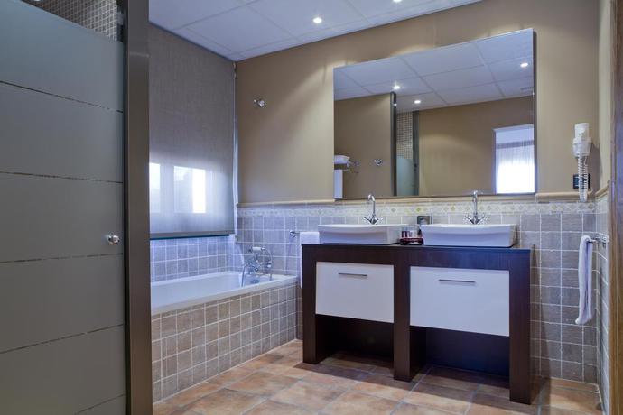 Imagen general del Hotel and Spa Golden Barcelona. Foto 16