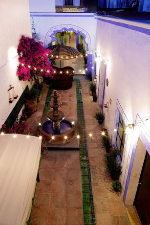 Imagen de los interiores del Hotel and Spa La Mansi&oacute;n Del Burro Azul. Foto 9