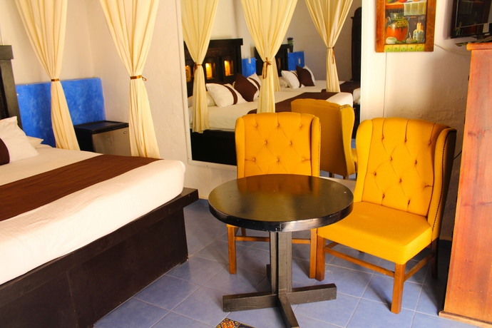 Imagen de los interiores del Hotel and Spa La Mansi&oacute;n Del Burro Azul. Foto 15
