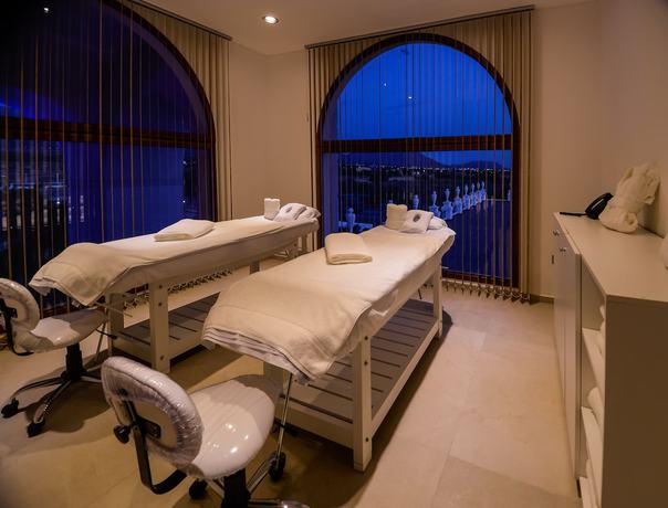 Imagen de los interiores del Hotel and Spa La Recova. Foto 19