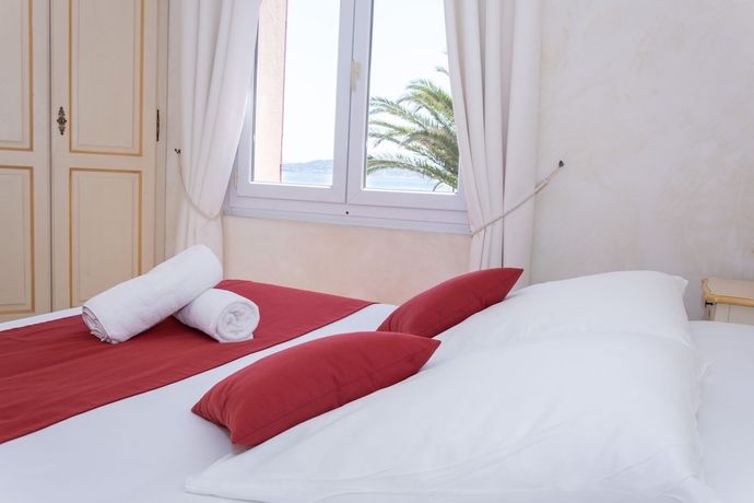 Imagen de la habitación del Hotel and Spa La Villa. Foto 4