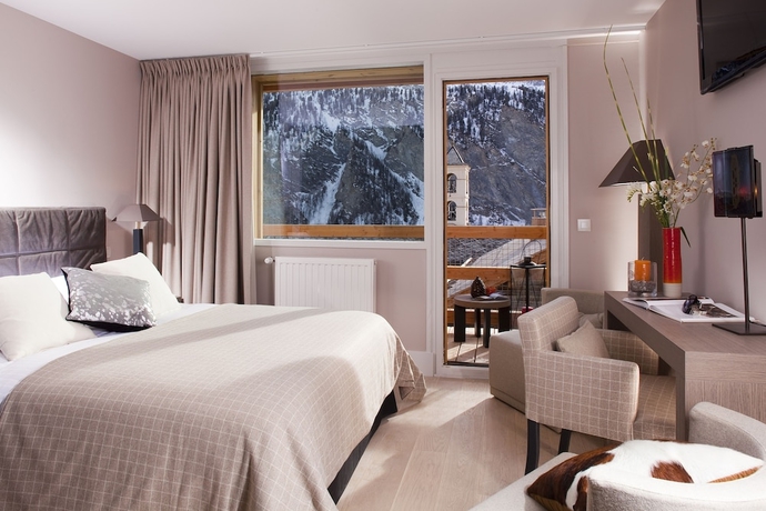 Imagen de la habitación del Hotel and Spa L'alta Peyra. Foto 16