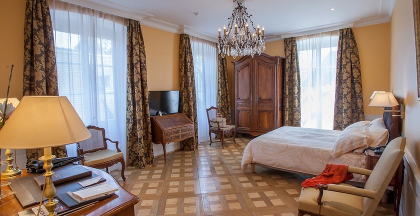 Imagen de la habitación del Hotel and Spa Le Bouclier D'or. Foto 3