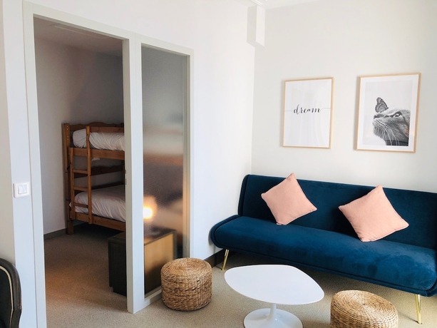 Imagen de la habitación del Hotel and Spa Les Roches Noires. Foto 9