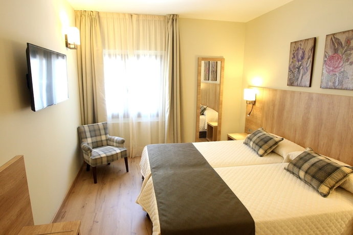 Imagen de la habitación del Hotel and Spa Real Villa Anayet. Foto 5