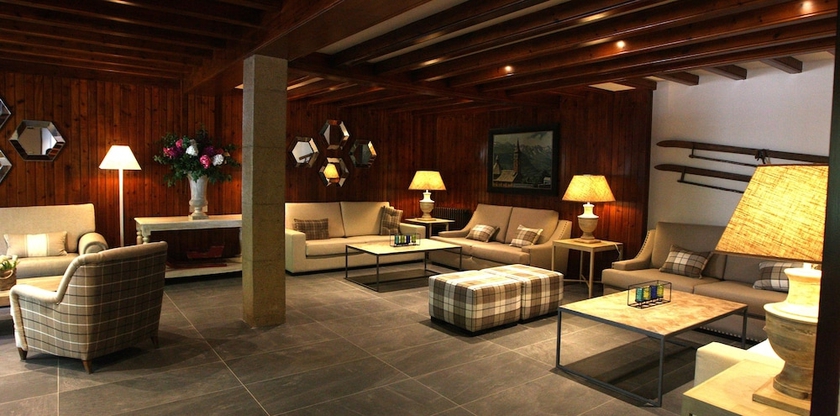 Imagen de los interiores del Hotel and Spa Real Villa Anayet. Foto 13