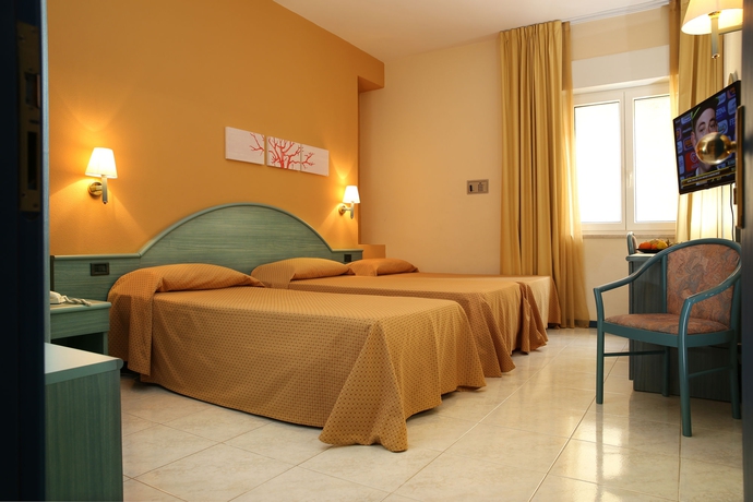 Imagen de la habitación del Hotel and Spa Riviera Castelsardo. Foto 4