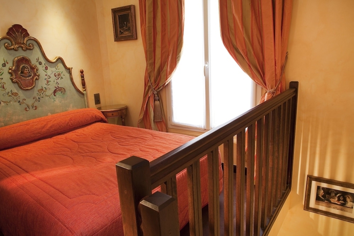 Imagen de la habitación del Hotel and Spa Saint Jacques. Foto 8