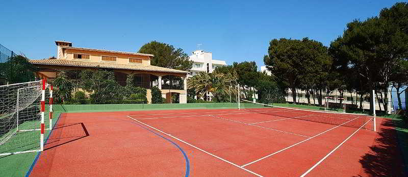 Imagen de los exteriores del Hotel and Spa S'entrador Playa. Foto 10