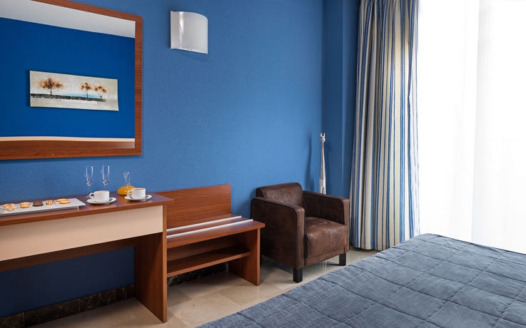 Imagen de la habitación del Hotel and Spa Sun Palace Albir. Foto 8