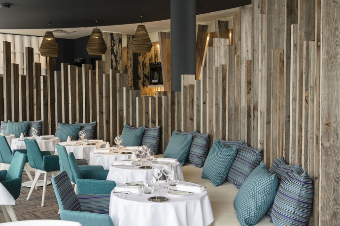 Imagen del bar/restaurante del Hotel and Spa - Thalazur Arcachon. Foto 5