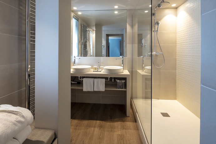 Imagen de la habitación del Hotel and Spa - Thalazur Carnac. Foto 7