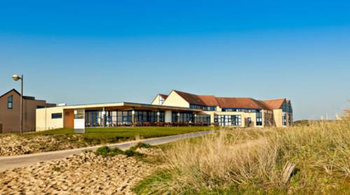 Imagen de los exteriores del Hotel and Spa - Thalazur Ouistreham. Foto 15