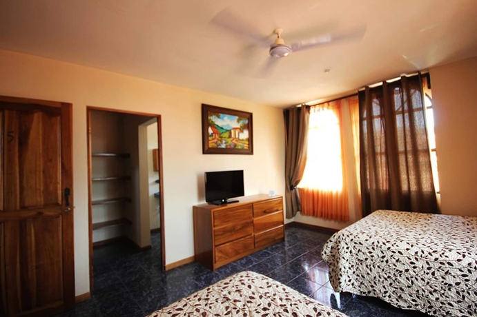 Imagen de la habitación del Hotel and Sport Bar Oz. Foto 8