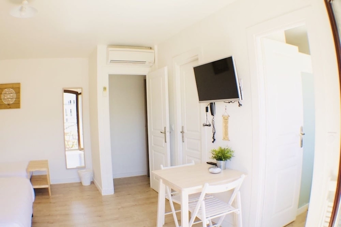 Imagen de la habitación del Hotel and Studios Astor. Foto 7