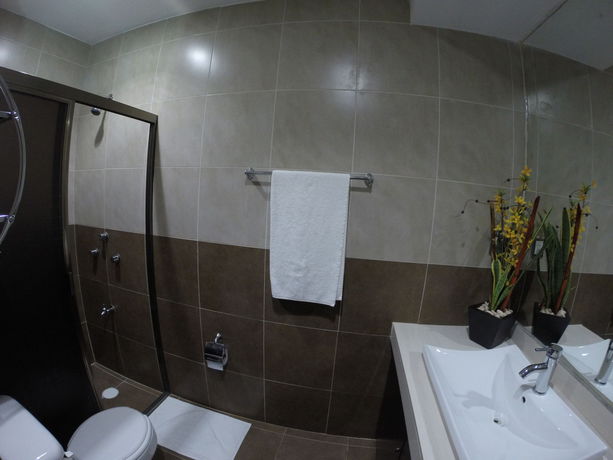 Imagen de la habitación del Hotel and Suites Country. Foto 6