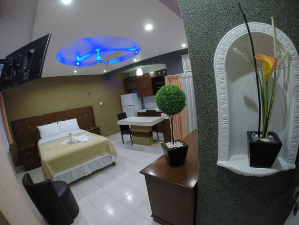 Imagen de la habitación del Hotel and Suites Country. Foto 15