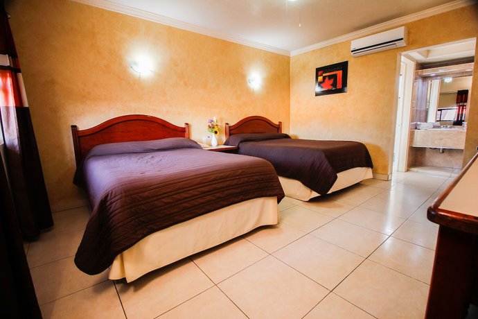 Imagen general del Hotel and Suites Marrod. Foto 1