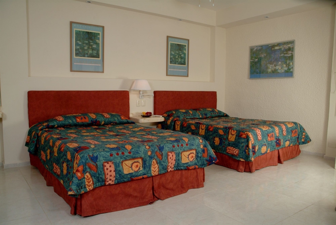 Imagen de la habitación del Hotel and Suites Nader. Foto 8