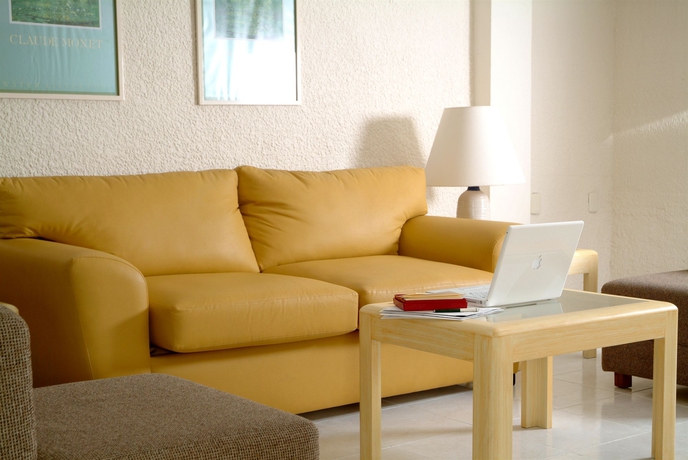 Imagen de la habitación del Hotel and Suites Nader. Foto 11