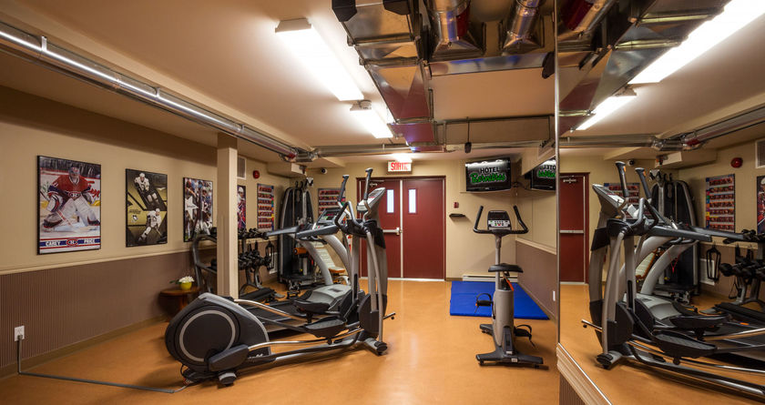 Imagen de los interiores del Hotel and Suites Normandin L&eacute;vis. Foto 15