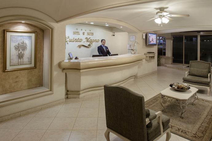 Imagen de los interiores del Hotel and Suites Quinta Magna. Foto 16