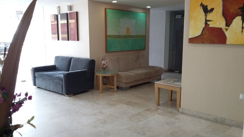 Imagen de los interiores del Hotel and Suites Real Del Lago. Foto 19